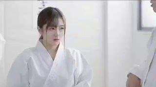 东哥饭后约操火锅店熟女老板娘喜欢大鸡巴小伙高潮时表情搞笑